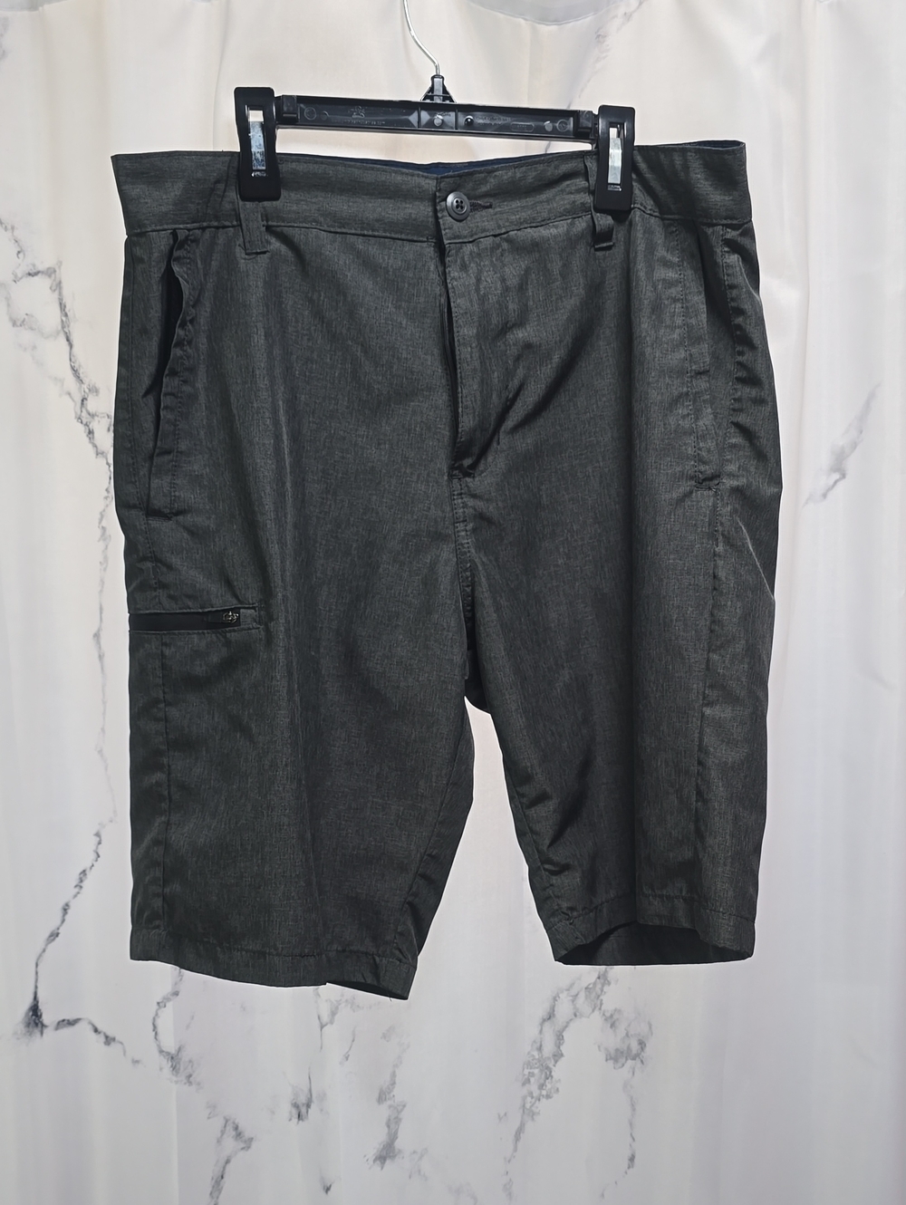 Volcom Men's Dark Gray Cargo Shorts